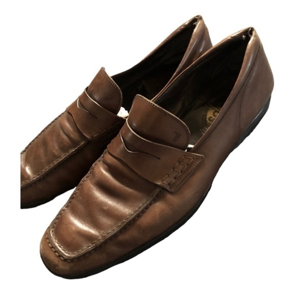 Tod’s men’s distressed look brown leather slip on leather loafers size 11.5 - Picture 1 of 14